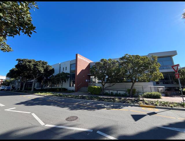 116M² OFFICE TO LET IN CENTURY CITY